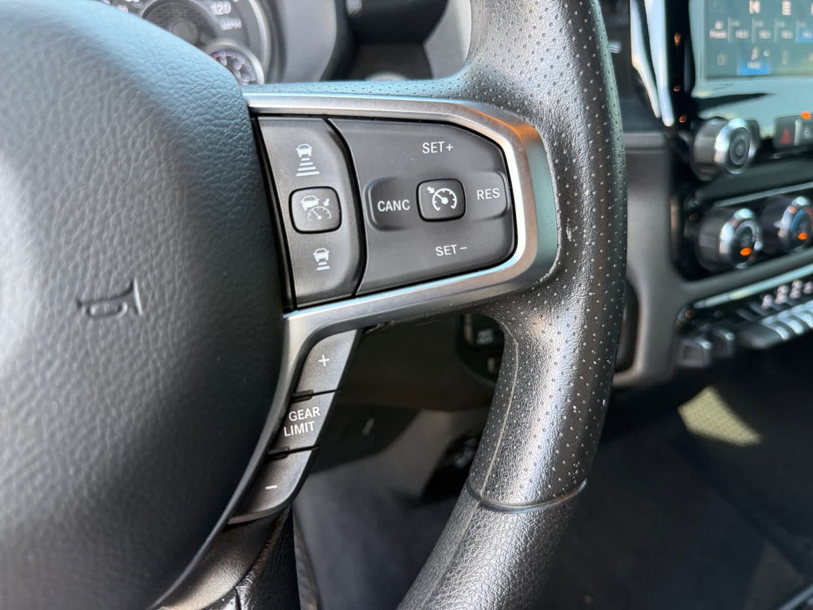 Used 2025 RAM 1500 Tradesman w/ Night Edition AWD/4WD image 21