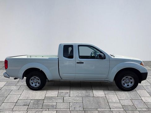 Used 2019 Nissan Frontier S image 8