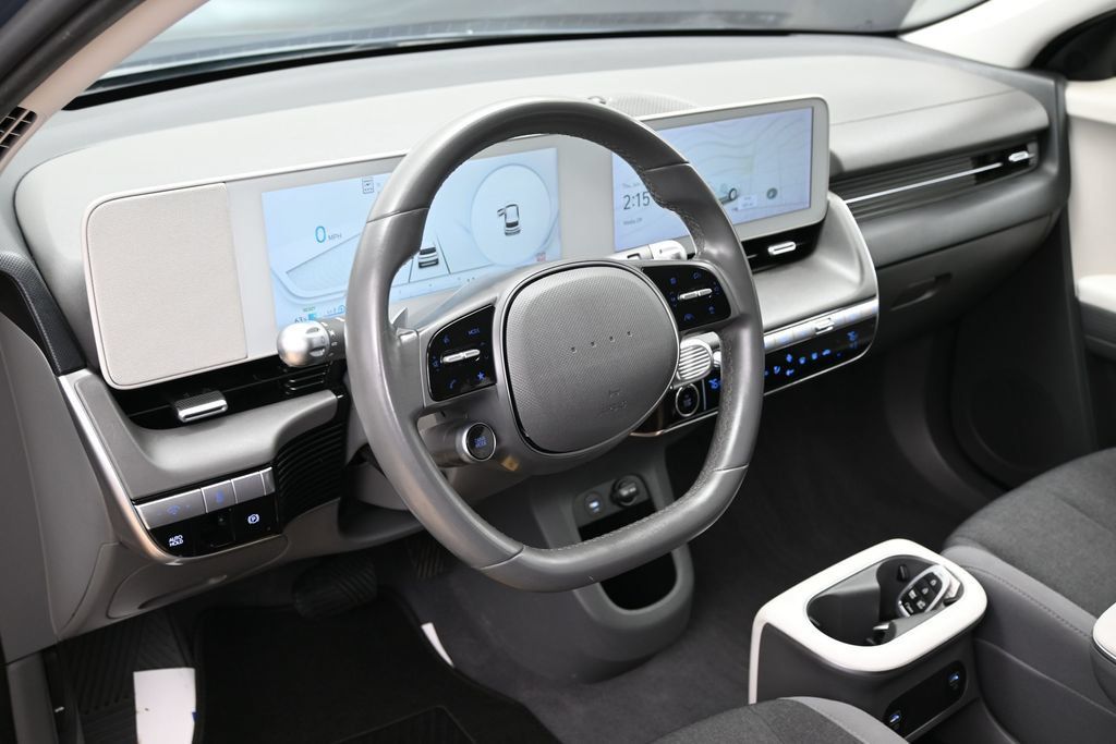 Used 2023 Hyundai Ioniq 5 SE RWD image 17