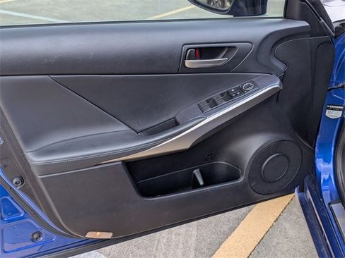 Used 2020 Lexus IS 300 F Sport w/ Blackline Edition image 10