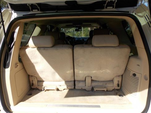 Used 2007 Cadillac Escalade 2WD w/ Information Package image 16