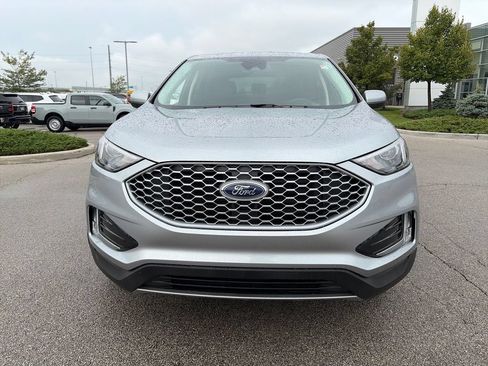 Used 2024 Ford Edge SEL w/ Convenience Package AWD/4WD image 2