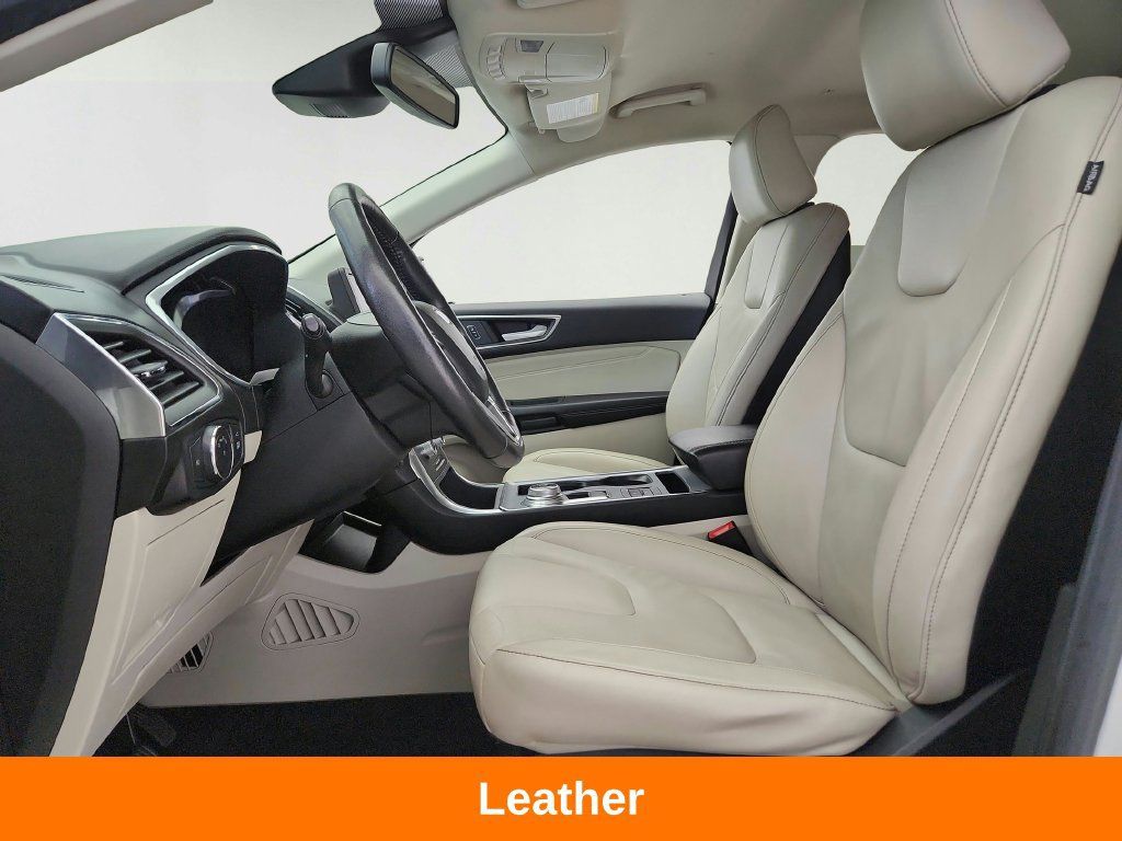 Used 2021 Ford Edge Titanium AWD/4WD image 11