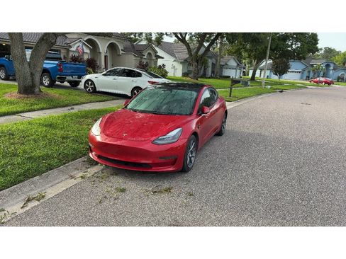 Used 2023 Tesla Model 3 Standard Range RWD image 1