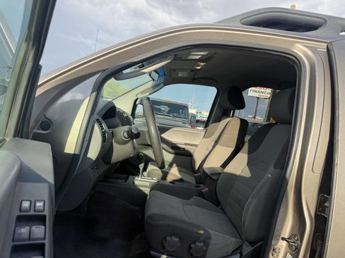 Used 2005 Nissan Xterra S w/ (P01) Power Pkg image 18