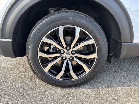 New 2026 Ford Explorer ST-Line image 9