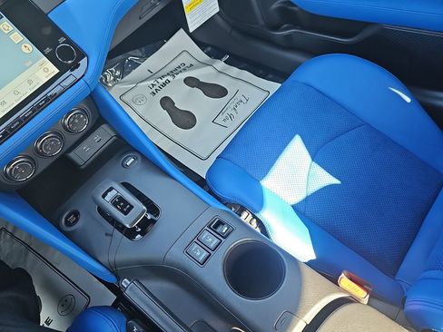 New 2026 Nissan Z Performance w/ Floor Mat Package RWD image 28