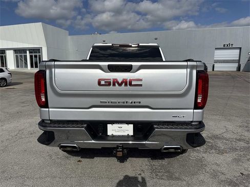 Used 2021 GMC Sierra 1500 SLT image 3