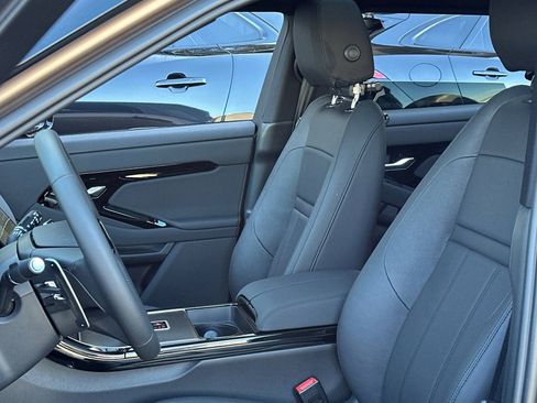 New 2026 Land Rover Range Rover Evoque Dynamic SE image 6