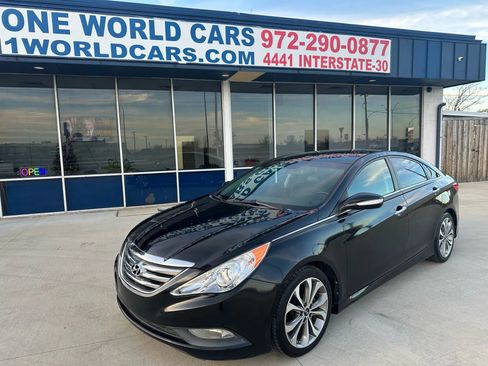 Used 2014 Hyundai Sonata SE image 1