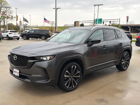 Used 2026 MAZDA CX-50 AWD 2.5 S w/ Premium Package image 4