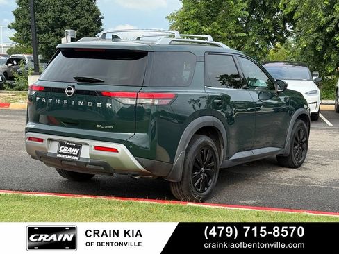 Used 2022 Nissan Pathfinder SL AWD/4WD image 7