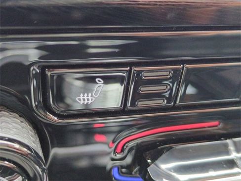 New 2025 Jeep Grand Cherokee Limited w/ Trailer Tow Package image 23