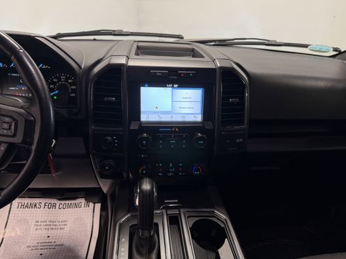 Used 2018 Ford F150 XLT w/ Equipment Group 302A Luxury image 7