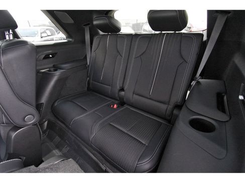 New 2027 Cadillac Vistiq Luxury AWD/4WD image 13