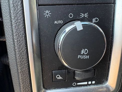 Used 2017 RAM 1500 Lone Star RWD image 19