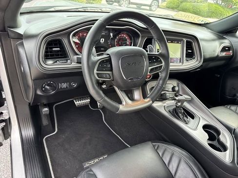 Used 2023 Dodge Challenger SRT Hellcat w/ Driver Convenience Group RWD image 11