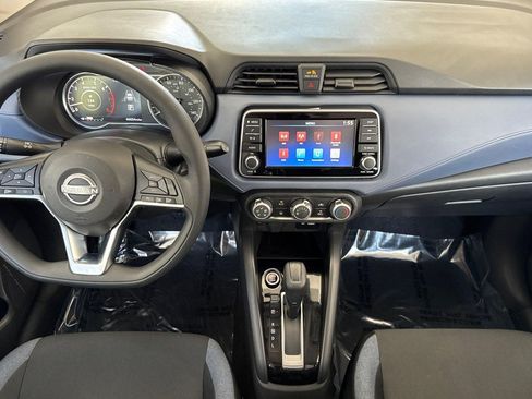 Used 2024 Nissan Versa SV FWD image 27