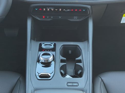 New 2026 Jeep Cherokee Limited AWD/4WD image 17