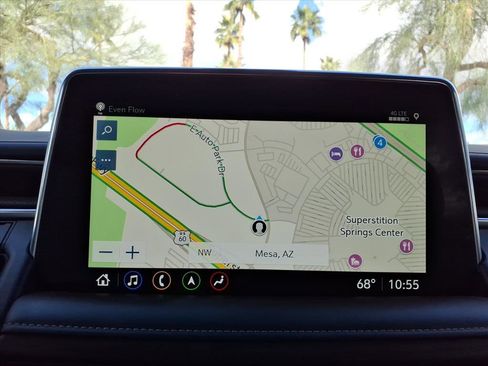 Used 2021 GMC Yukon XL SLT w/ SLT Premium Package image 20