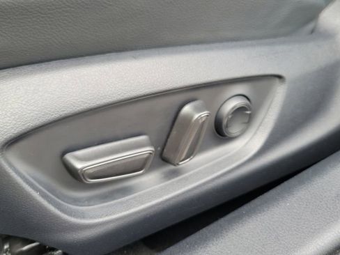 Certified 2023 Toyota Camry SE FWD image 16