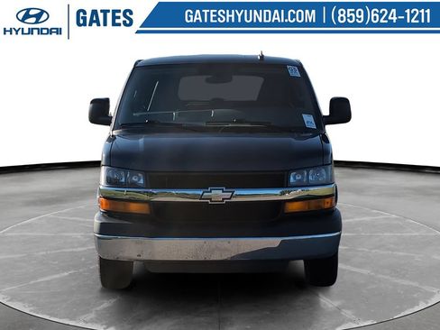 Used 2016 Chevrolet Express 3500 LT w/ LT Preferred Equipment Group RWD image 4