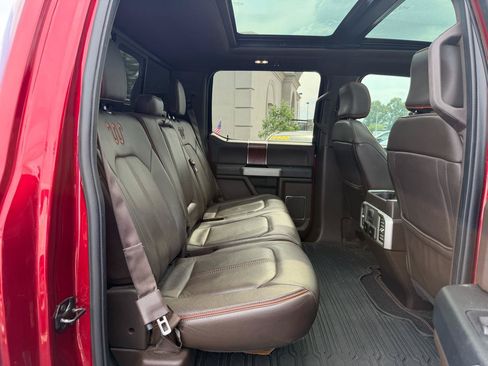 Used 2017 Ford F150 King Ranch w/ Equipment Group 601A Luxury AWD/4WD image 17