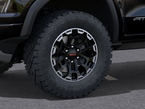 New 2026 GMC Canyon AT4 w/ AT4 Premium Package image 36