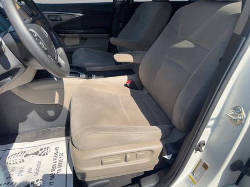 Used 2016 Honda Pilot EX image 15