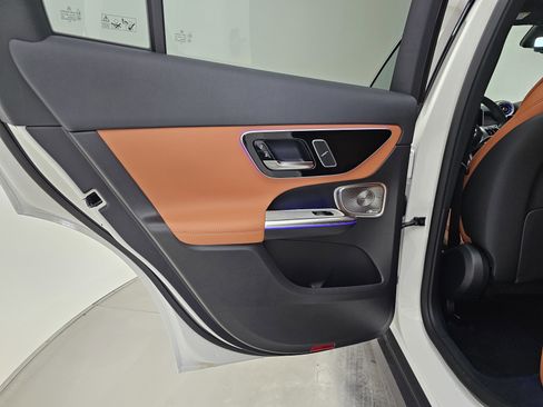 New 2026 Mercedes-Benz GLC 300 4MATIC image 24