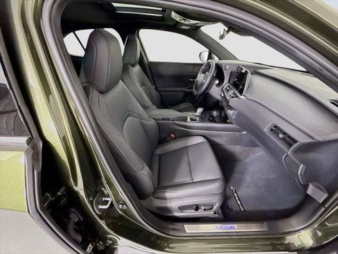 Certified 2025 Lexus UX 300h FWD image 20