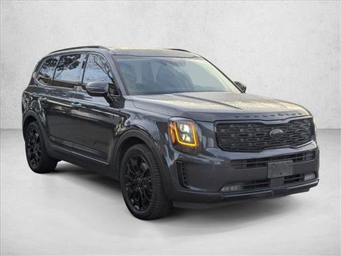 Used 2021 Kia Telluride SX w/ Nightfall Edition Package image 3