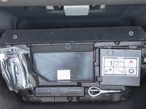 Used 2011 Porsche Boxster image 28