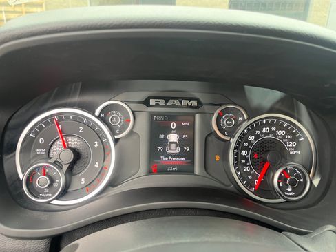 New 2025 RAM 2500 Big Horn AWD/4WD image 19