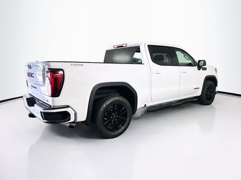 Used 2024 GMC Sierra 1500 Elevation AWD/4WD image 9