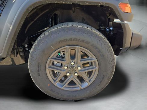 New 2026 Jeep Wrangler Sport AWD/4WD image 32
