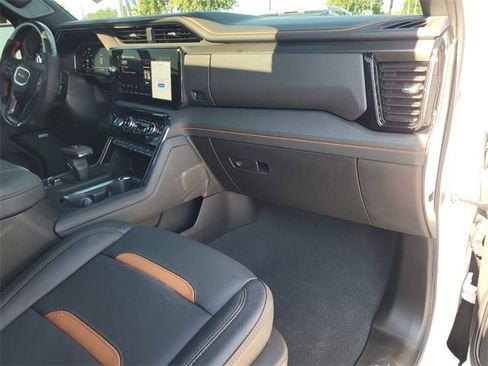 Certified 2025 GMC Sierra 1500 AT4 w/ AT4 Premium Package image 20