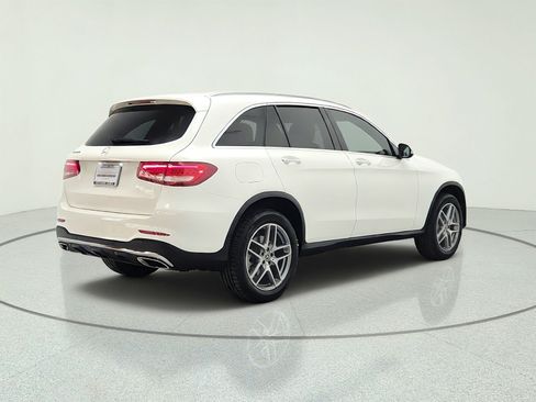 Used 2019 Mercedes-Benz GLC 300 image 5