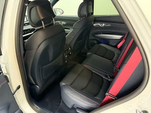 Used 2023 Genesis GV70 2.5T w/ Sport Prestige Package image 29