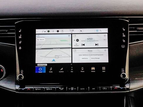 Used 2024 Jeep Wagoneer L Series II w/ Flexible Seating Group image 17