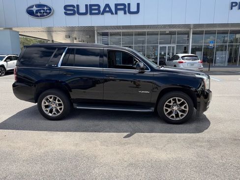 Used 2016 GMC Yukon SLE w/ Convenience Package AWD/4WD image 2