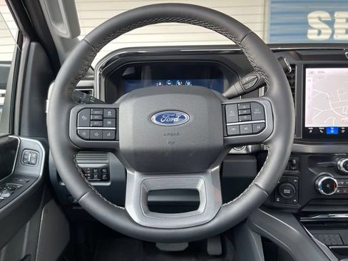 Used 2026 Ford F350 Lariat w/ Black Appearance Package AWD/4WD image 18
