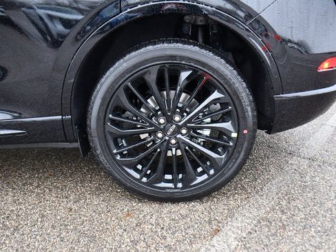 Used 2026 Lincoln Corsair Premiere image 22