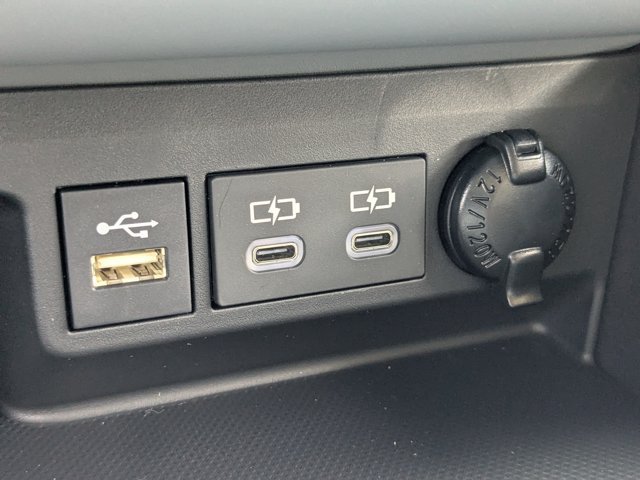 New 2026 Toyota Highlander XLE AWD/4WD image 23