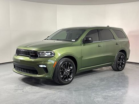 Used 2021 Dodge Durango GT w/ Blacktop Package image 3