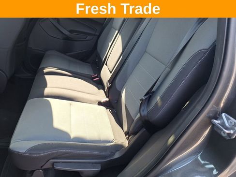 Used 2016 Ford Escape SE image 23