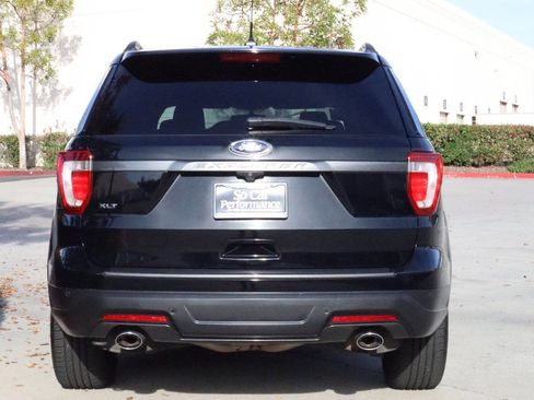 Used 2018 Ford Explorer XLT w/ Equipment Group 202A image 19