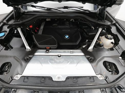 Used 2021 BMW X3 xDrive30i image 3