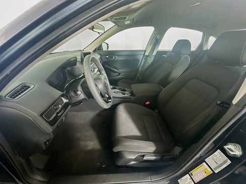 Used 2023 Honda Civic LX image 13