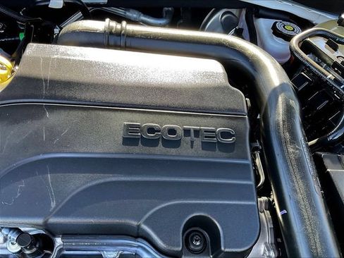 Certified 2022 Chevrolet Malibu LS FWD image 33